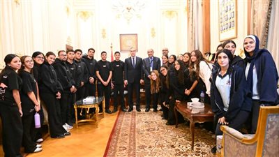 مجلس النواب يستقبل وفدًا طلابيًا من مدرسة ايليت الدولية