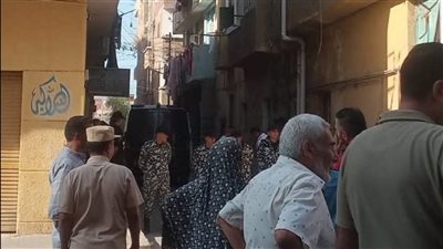 أخبار الحوادث اليوم: الطفل المتهم بقتل زميله في الإسماعيلية يمثل جريمته أمام النيابة.. القبض على عاطل يرتدي نقابا ويتحرش بالسيدات داخل مستشفى أبو النمرس.. ضبط طالب دهس 4 أشخاص بالبحيرة