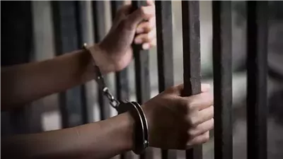 حبس 3 عاطلين بتهمة قتل شاب بسبب خلافات بينهم في عين شمس 