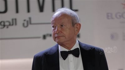 شاهد، نجيب ساويرس على ريد كاربت مهرجان الجونة السينمائي