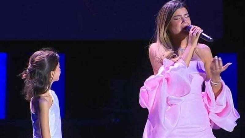 الفنانة لي لي، فيتو