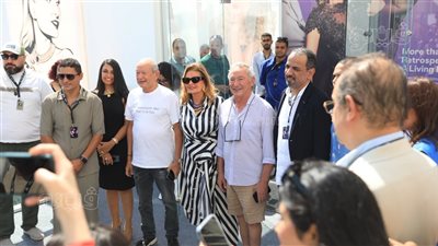 50 سنة يسرا، مهرجان الجونة السينمائي يحتفي بالنجمة وسط حفاوة كبيرة (فيديو)