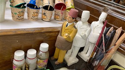 معمل الترميم في متحف البريد المصري، حين يتحول الحفاظ على التراث إلى فن يدرس (صور)