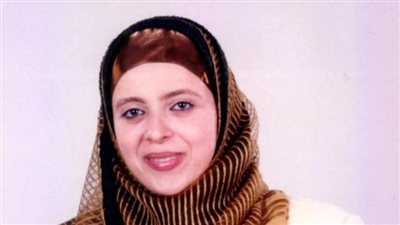  عبير الشرقاوي تهاجم نقابة الممثلين بعد تجاهل اسم والدها بمهرجان المسرح المصري