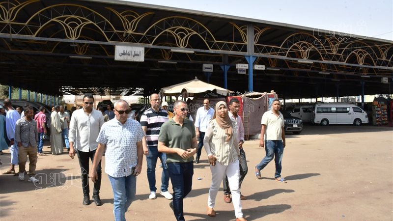 جولة نائب محافظ اسوان
