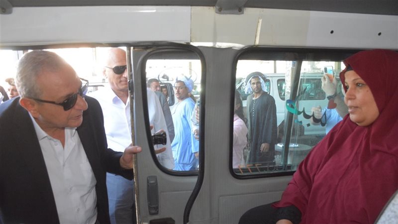 محافظ الغربية يتابع