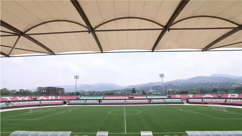 ملعب مباراة الأهلي
