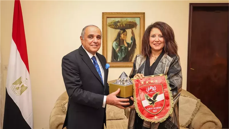  بعثة الأهلي تلبي