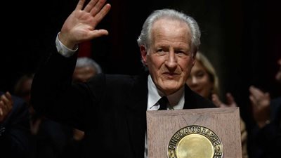 المخرج الأمريكي مايكل مان يحصل على جائزة لوميير للأفلام