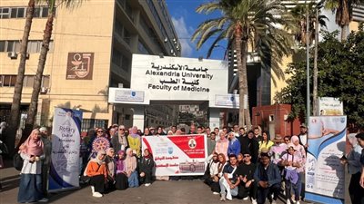 جامعة الإسكندرية تطلق قافلة طبية إلى منطقة أبيس 8