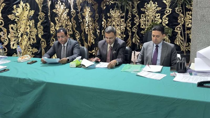 لجنة تلقي طلبات المرشحين