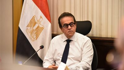  خالد عبد الغفار يبحث تفعيل المرحلة الثانية من الهيكل الوظيفي لوزارة الصحة والسكان