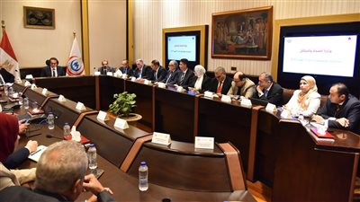 وزير الصحة يترأس اجتماع مجلس مراقبة عمليات الدم لتوحيد الأسعار وضبط حملات التبرع