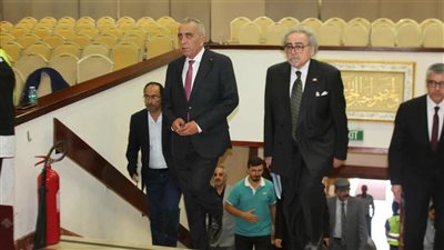 وزير الثقافة الأردني والأمين العام 