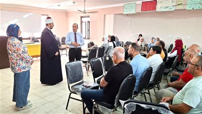 مستشار العلوم يناقش تطوير المعامل وتفعيل الجانب العملي بالإسكندرية الأزهرية