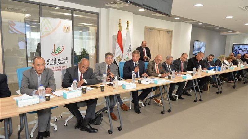 اللجنة الرئيسية لتطوير