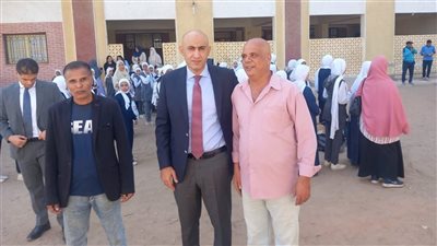 بعد أسبوع من غرق 11 تلميذا في ترعة بمنقباد، وزير التعليم يتفقد مدارس أسيوط 