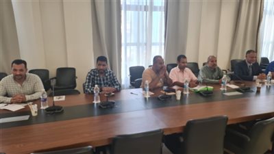 غرفة تجارة الإسكندرية تناقش تحسين خدمات المنافذ التموينية