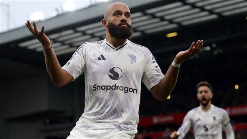 ليفربول ومانشستر