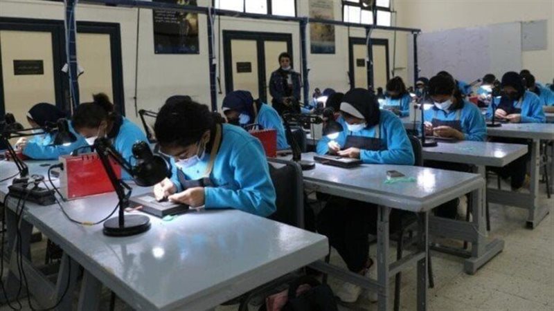 الدبلومات الفنية