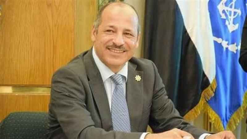عادل العمدة، فيتو