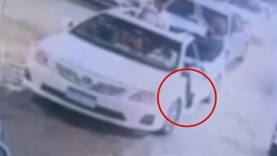 القبض على قائد سيارة لوَّح بسلاح آلي في سوهاج