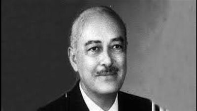 الذكرى 38 لرحيل القيسوني، نائب رئيس الوزراء الأسبق.. قرأ كتب الأدب العربي والفرنسي والإنجليزي مع الاقتصاد والمالية وأحب ما كتبه هيكل عن حياة الرسول