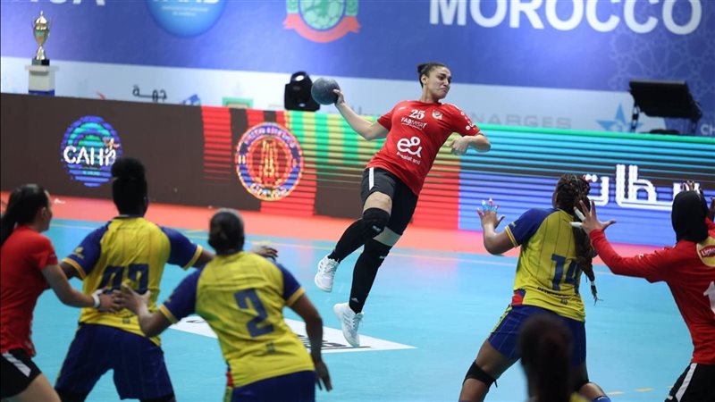 مباراة الأهلي وبترو