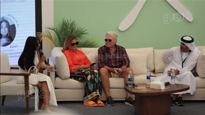 يسرا: الفن سلاح يدافع عن الحق ومطربون عالميون غنوا لفلسطين (فيديو)