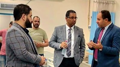 رئيس المؤسسة العلاجية يوجه بسرعة الانتهاء من تطوير الرعاية المركزة بمستشفى القبطي