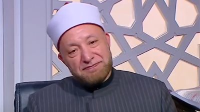 أمين الفتوى يوضح الحكمة من سؤال الله الملائكة عن عباده (فيديو)