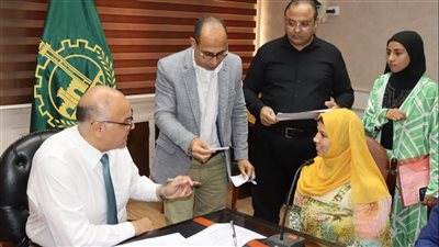 أيمن عطية: جميع الأجهزة التنفيذية بالقليوبية تعمل كفريق واحد لخدمة المواطنين