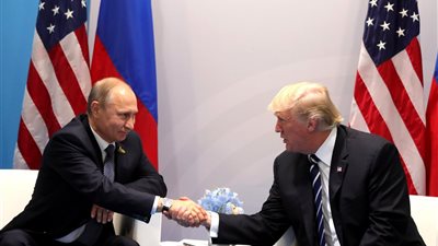 مسؤول أمريكي: واشنطن تعد عقوبات جديدة تستهدف قطاعات إستراتيجية بالاقتصاد الروسي