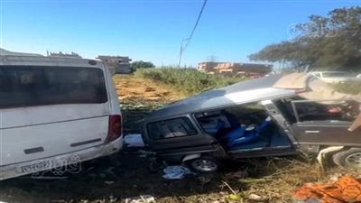 مصرع شخصين وإصابة 9 آخرين في حادث تصادم بالشرقية