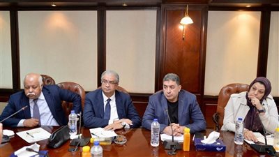 حمدي رزق رئيسًا للجنة تطوير الصحافة ورانيا مكرم مقررًا 