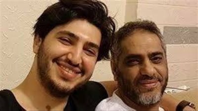 محمد فضل شاكر يوجه رسالة مؤثرة لوالده بأغنية “إلى أبي”