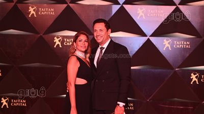 الإعلامي أحمد سالم يتألق في حفل جرامي بالأهرامات بعد استضافة باسم يوسف 