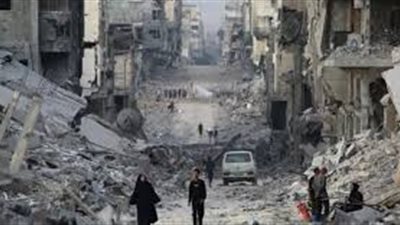 فلسطينية تصف هستيريا البحث عن أخيها تحت الركام بعد فقدان الاتصال