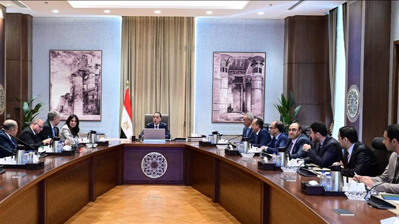 اجتماع برئاسة الدكتور