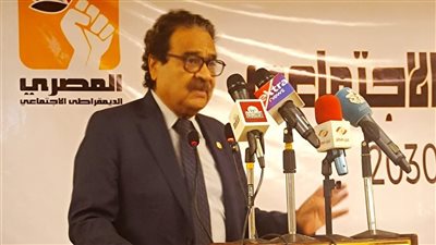 سر نشاط المصري الديمقراطي الاجتماعي في فعاليات الاشتراكية الدولية