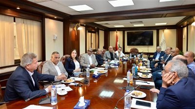 عادل حمودة رئيسًا للجنة تطوير الإعلام الخاص والتميمي مقررًا لها 