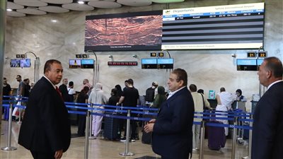 جولة تفقدية للجنة العليا للتفتيش الأمني والبيئي بمطار سفنكس