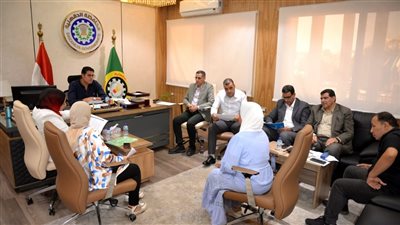 نائب المحافظ يترأس لجنة اختيار الكفاءات للعمل بالبوابة الإلكترونية للدقهلية