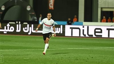ناصر منسي يسجل هدف الزمالك الأول في شباك الاتحاد السكندري 
