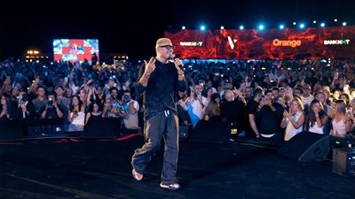 10 صور ترصد حفل عمرو دياب في الجونة 