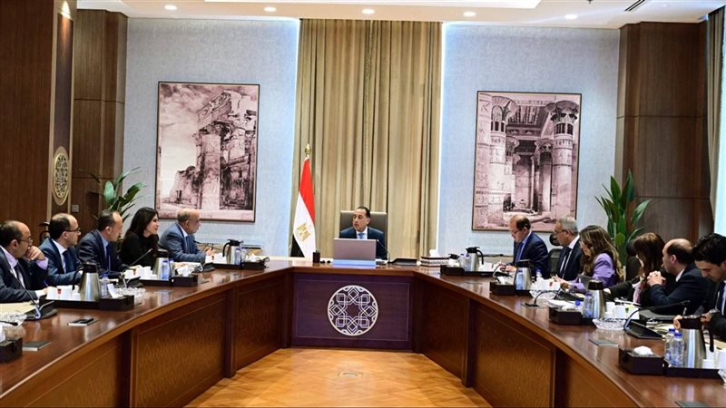 اجتماع برئاسة الدكتور