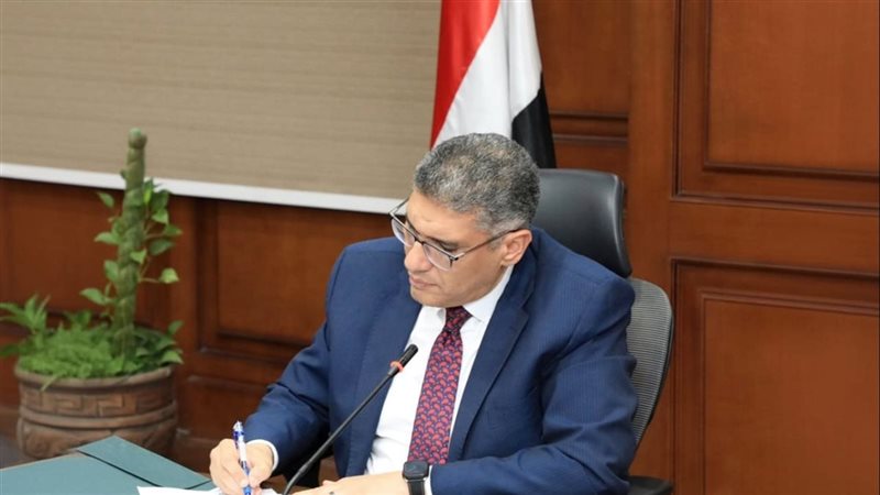 محافظ الجيزة 