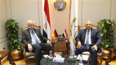 وزير النقل والصناعة يبحث مع سفير ألمانيا سبل تعزيز التعاون المشترك 