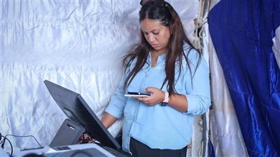 انطلاق أول تجربة للتصويت الإلكتروني في انتخابات الأندية بـ الزهور (صور)