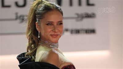 نيللي كريم وأسماء جلال ونور إيهاب يتألقن على ريد كاربت ختام الجونة السينمائي (صور)